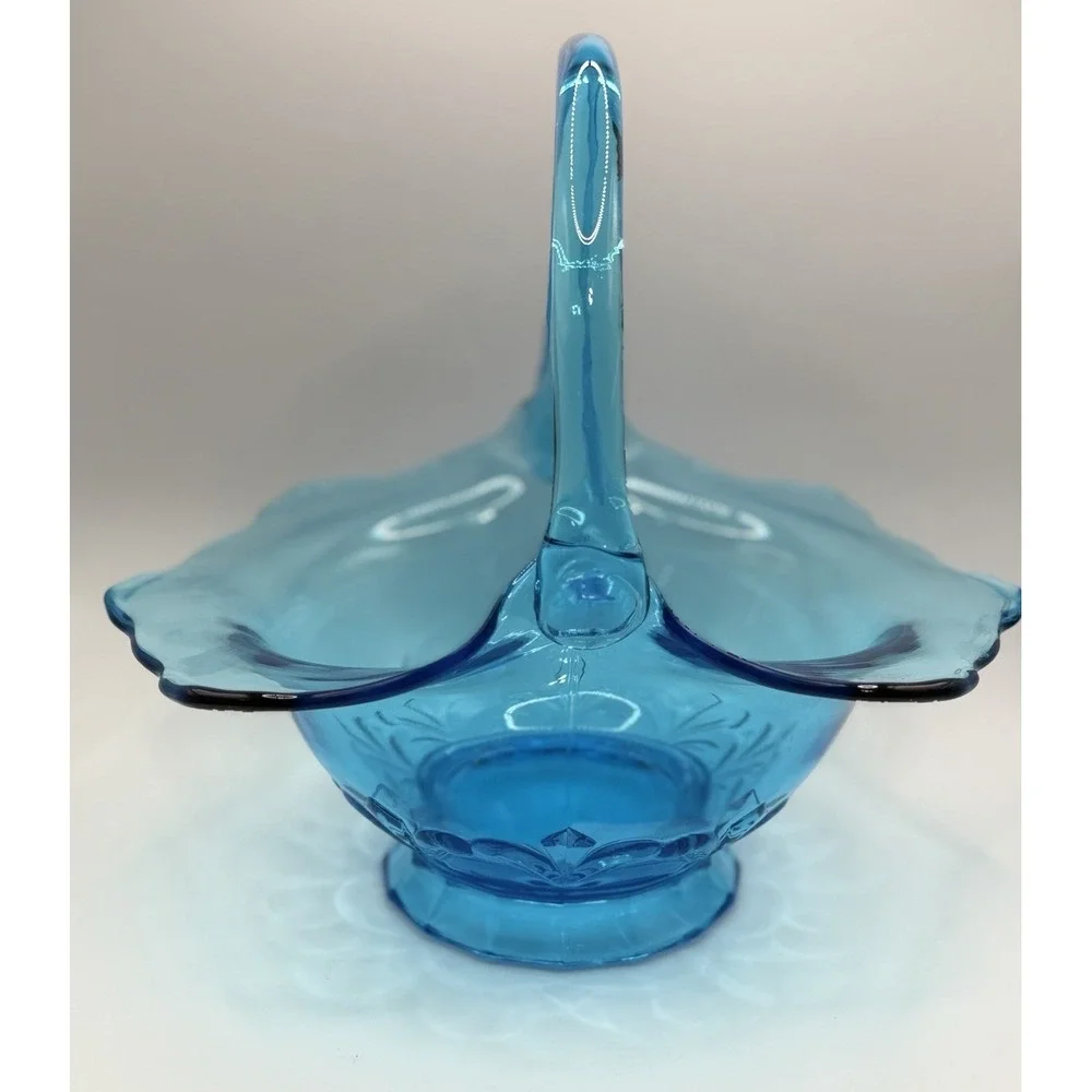 Vintage Indiana Glass Co Blue Glass Large Basket 10x10 Oval Decorative USA